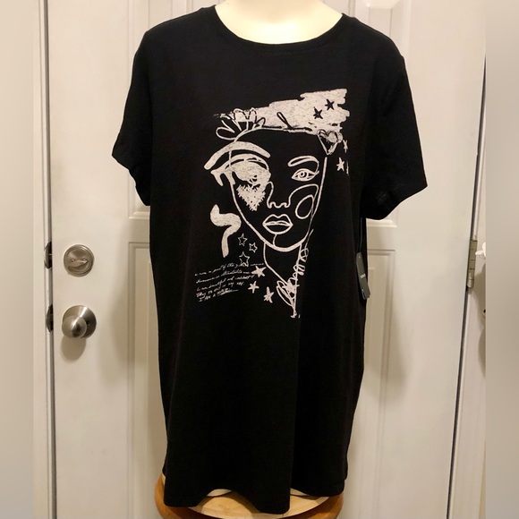 TORRID Black Graphic T-Shirt with Artistic Face Design NWT 2X WOMEN PLUS SIZE - Picture 1 of 11